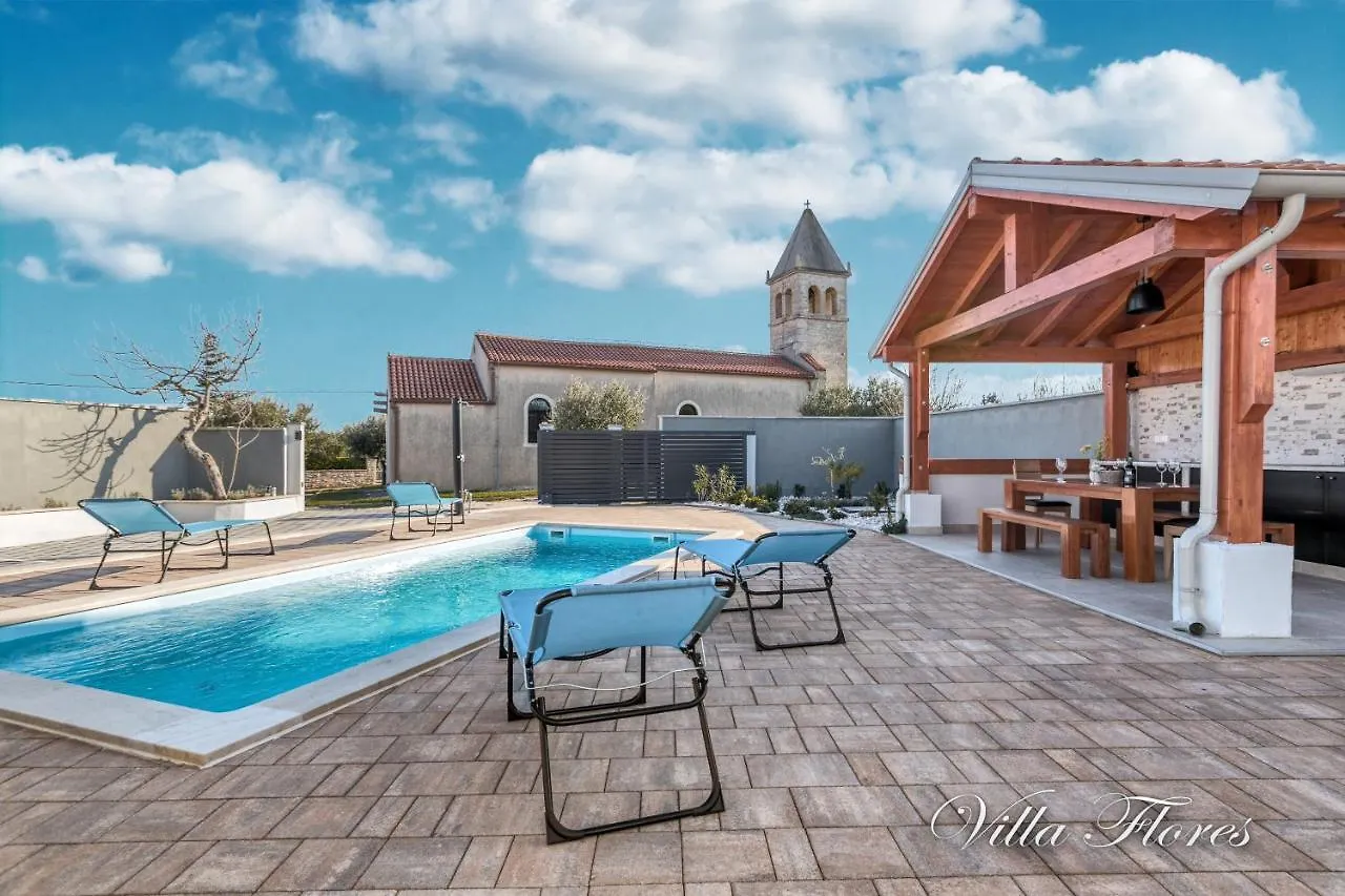 Villa Flores Kavran